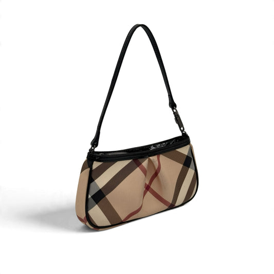 Borsa a spalla Borse Vintage con iconico motivo a quadri beige e finiture in vernice nera, design compatto ed elegante.