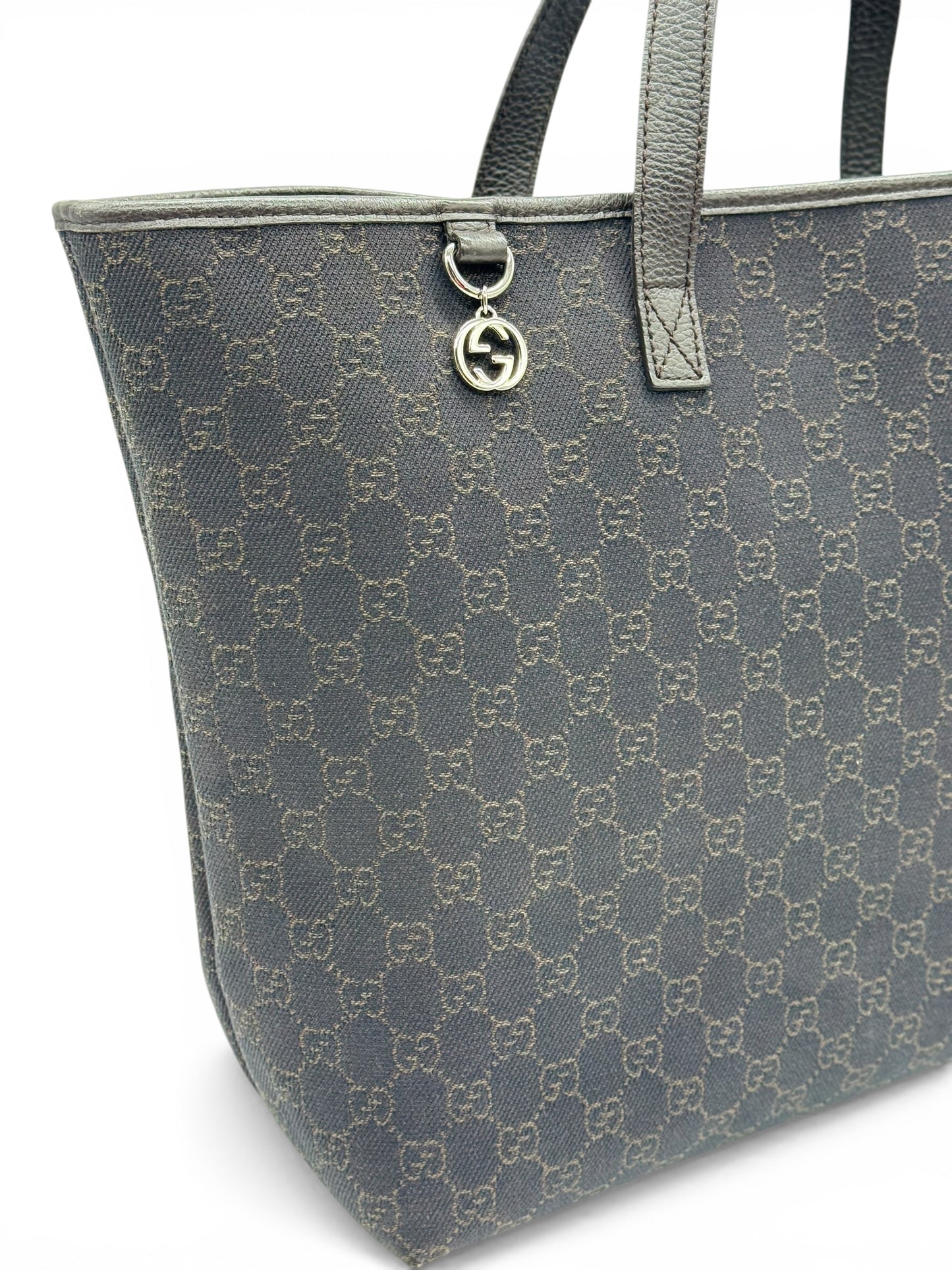 Gucci Shopping Tote GG Canvas