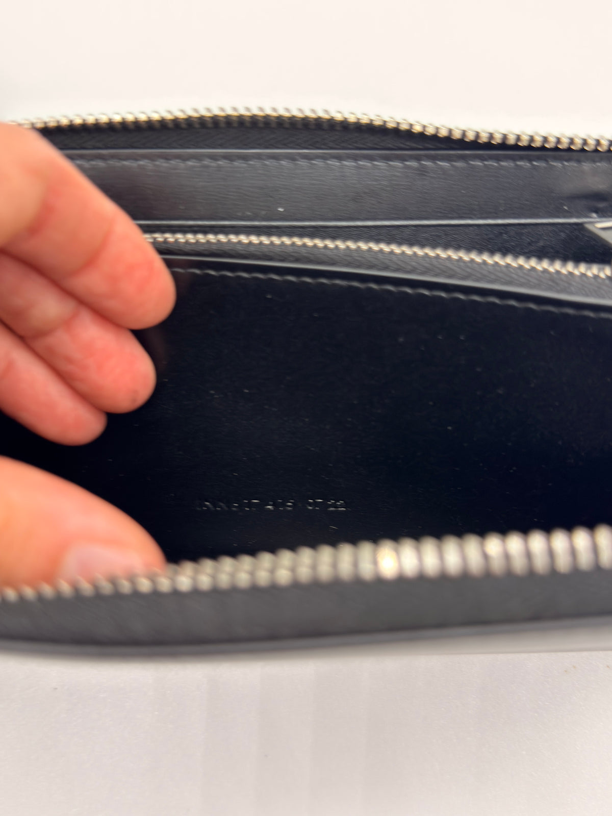 Yves Saint Laurent Cassandra Portafoglio Nero in Pelle