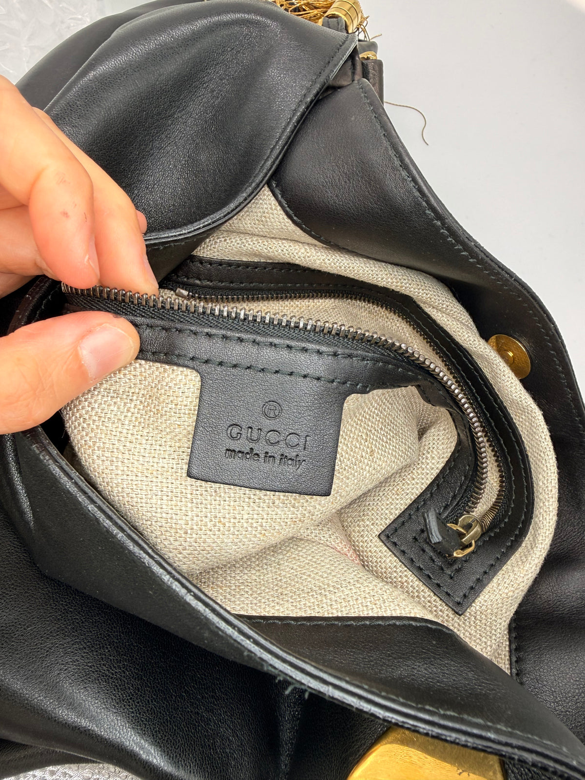 Gucci 1970 Chain Hobo Nera in Pelle