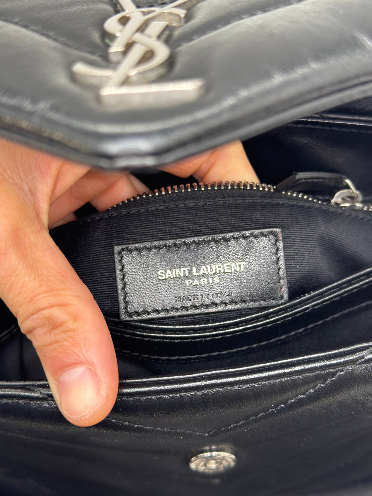 Saint Laurent Lou Lou Toy Nera in Pelle