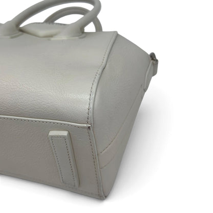 Givenchy Antigona Mini Bianca in Pelle