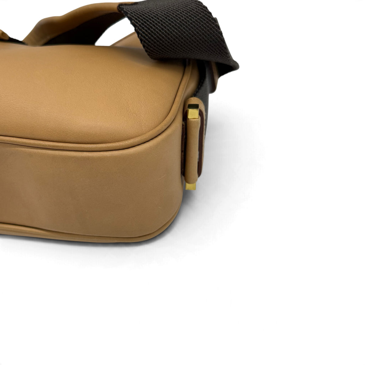 Gucci Jackie in Pelle Beige
