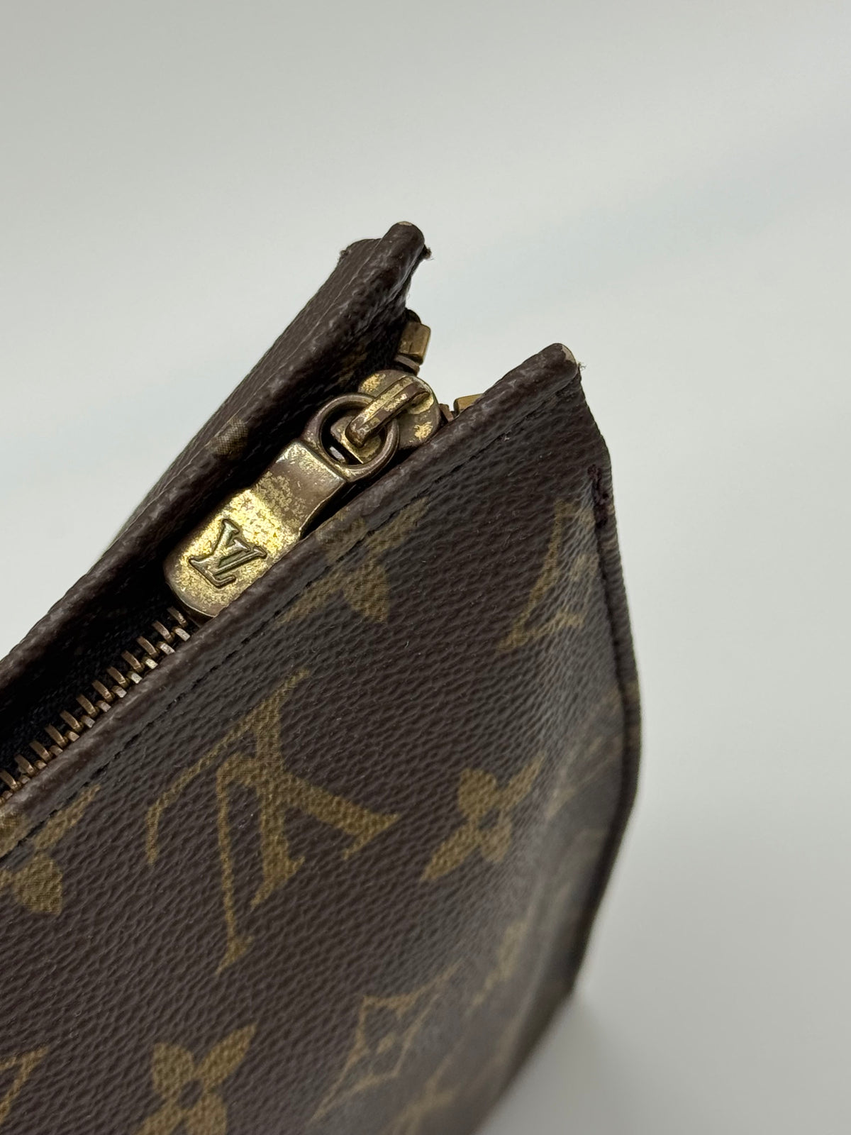 Louis Vuitton Toilette 26