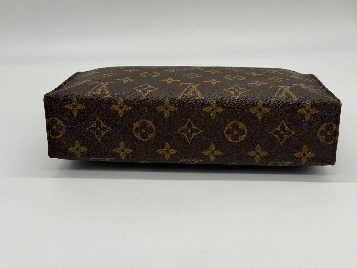 Louis Vuitton Toilette 26