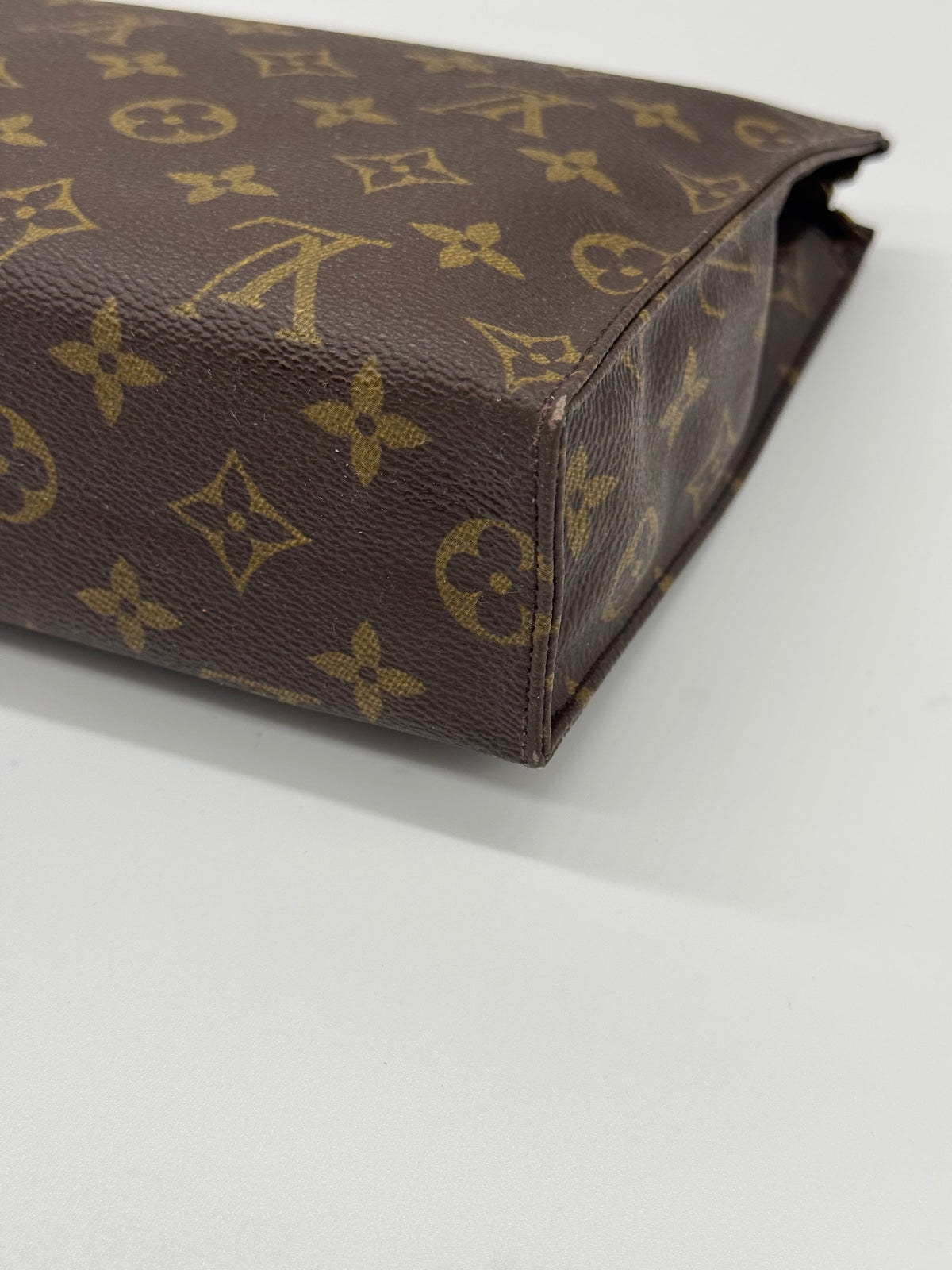 Louis Vuitton Toilette 26