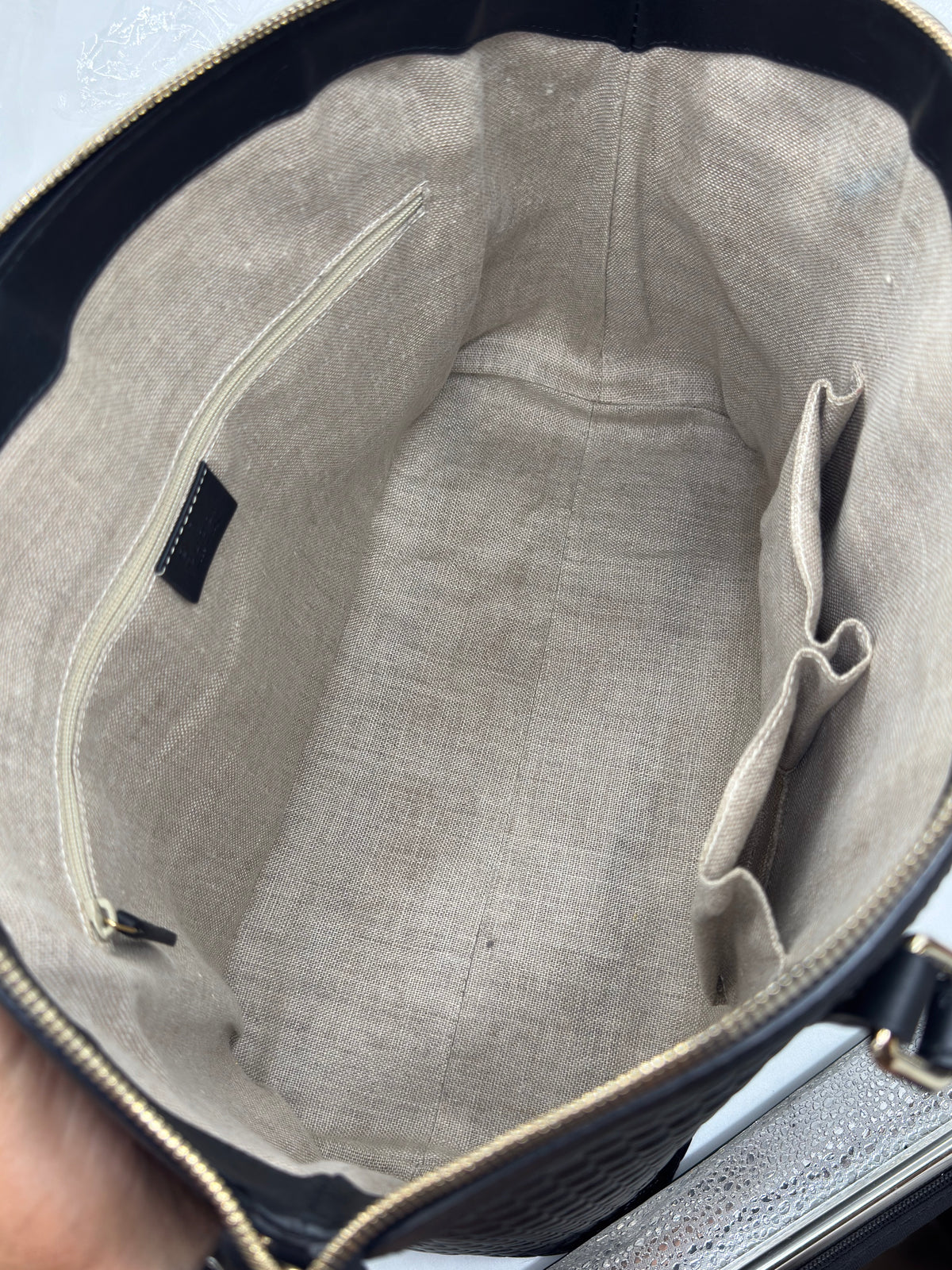 Gucci Grand Shopping Tote Microguccissima