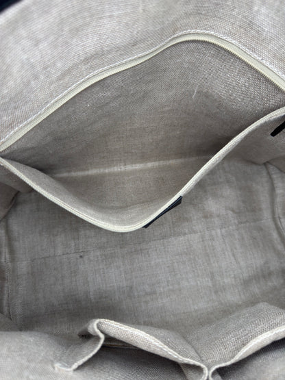 Gucci Grand Shopping Tote Microguccissima
