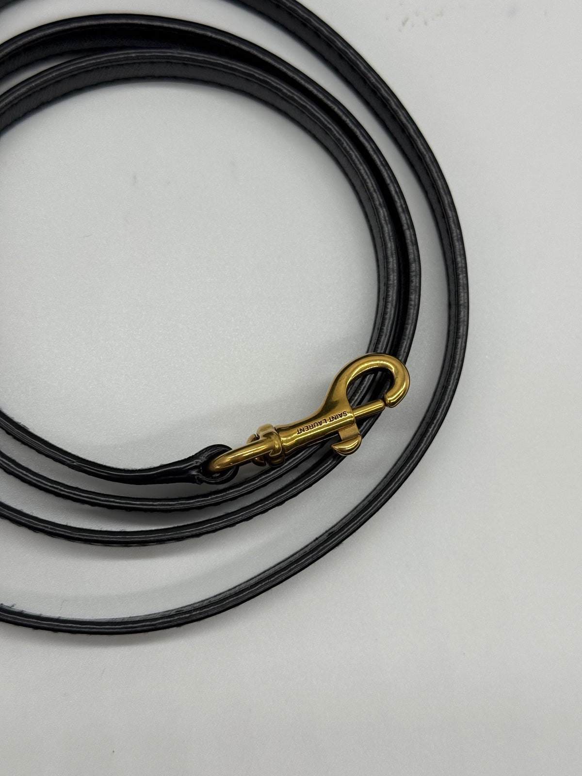 Saint Laurent Loulou Toy Nera in Pelle