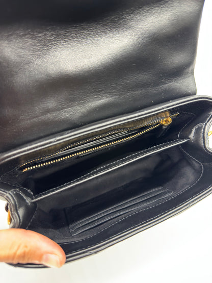 Saint Laurent Loulou Toy Nera in Pelle