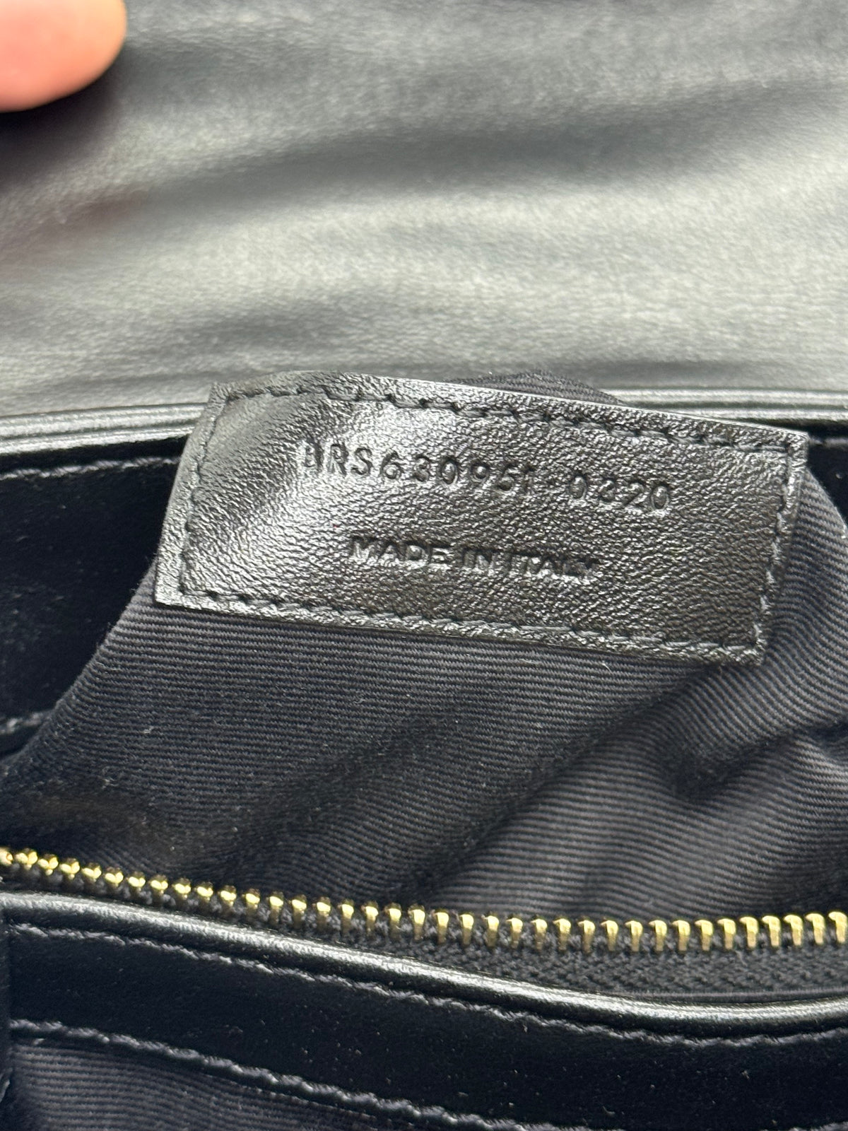 Saint Laurent Loulou Toy Nera in Pelle