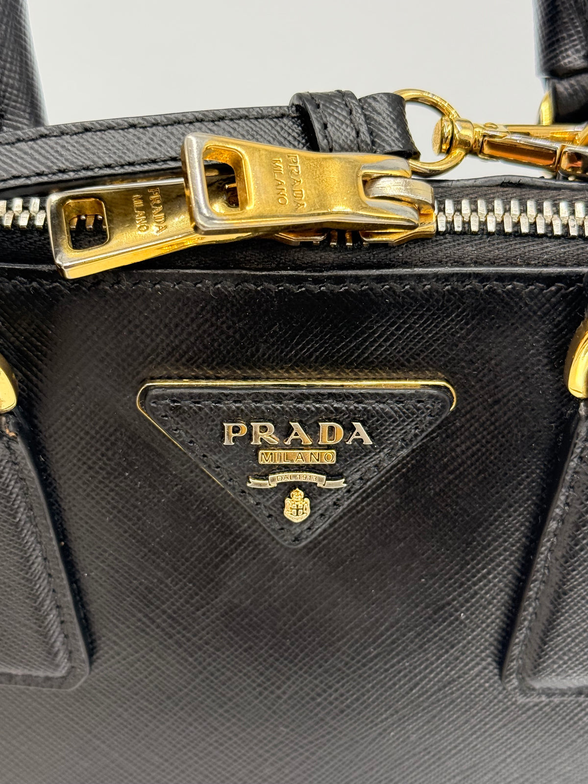 Prada Promenade Saffiano Lux Nera