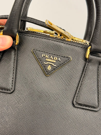 Prada Promenade Saffiano Lux Nera