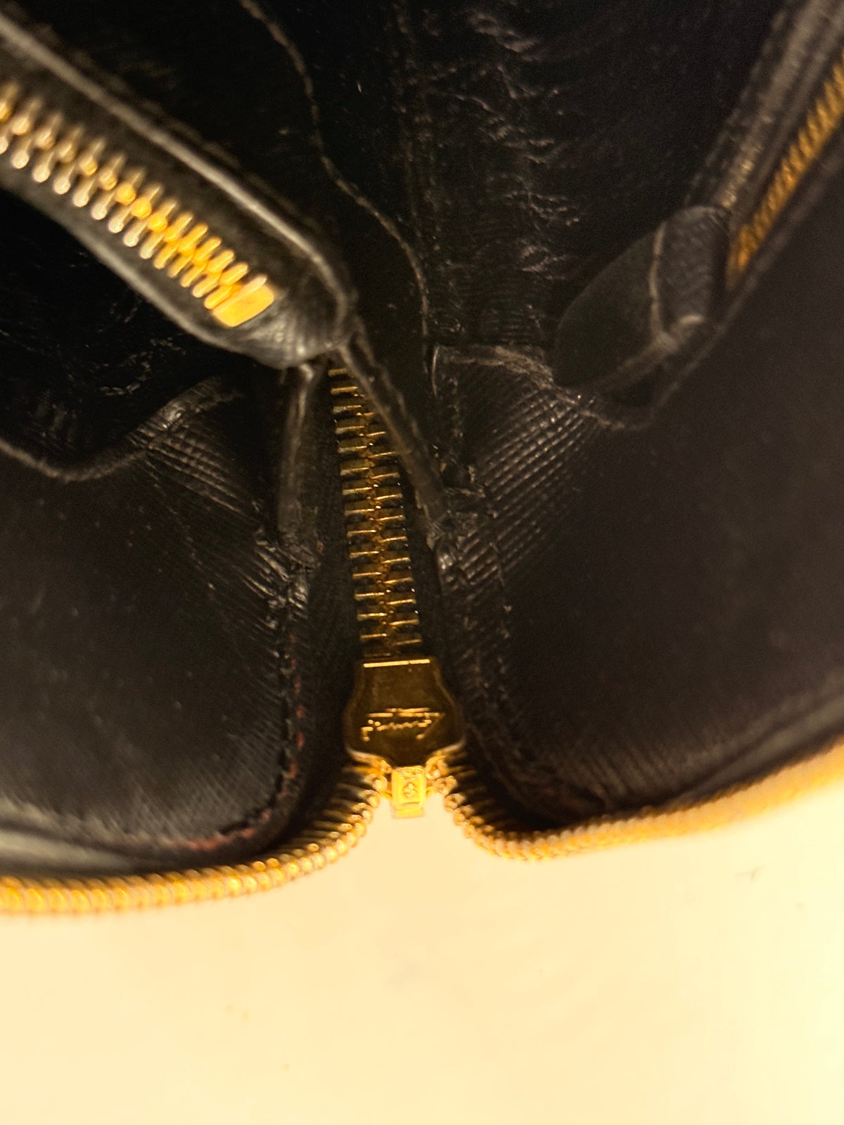 Prada Promenade Saffiano Lux Nera
