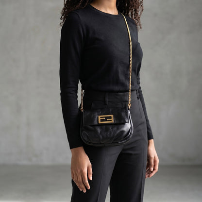 Fendi Mia Nera in Pelle con Catena Oro