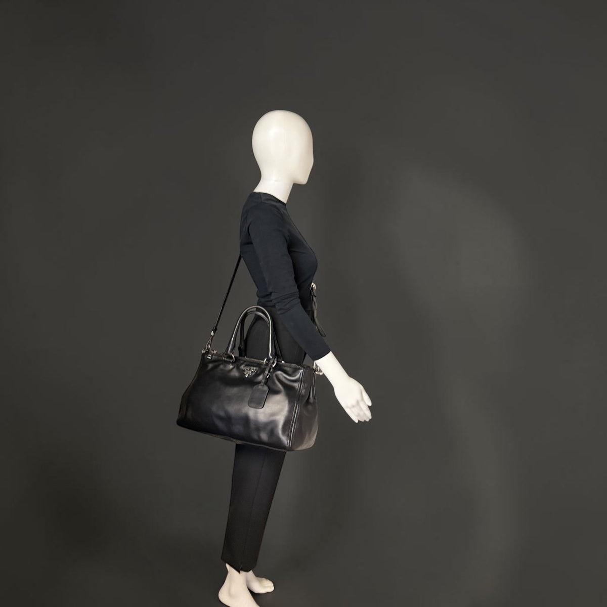 Prada Tote Bag in Pelle Saffiano Nera