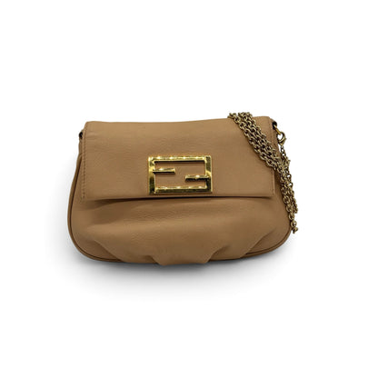 Borsa a spalla Borse Vintage Fendi in pelle color nude con dettagli plissettati e tracolla a catena dorata