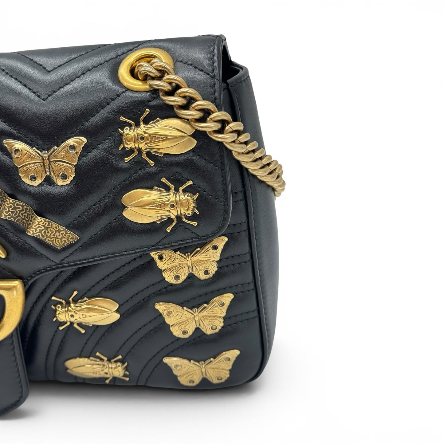 Borsa a tracolla Borse Vintage Gucci Marmont in pelle nera matelassé con applicazioni dorate a forma di api e farfalle