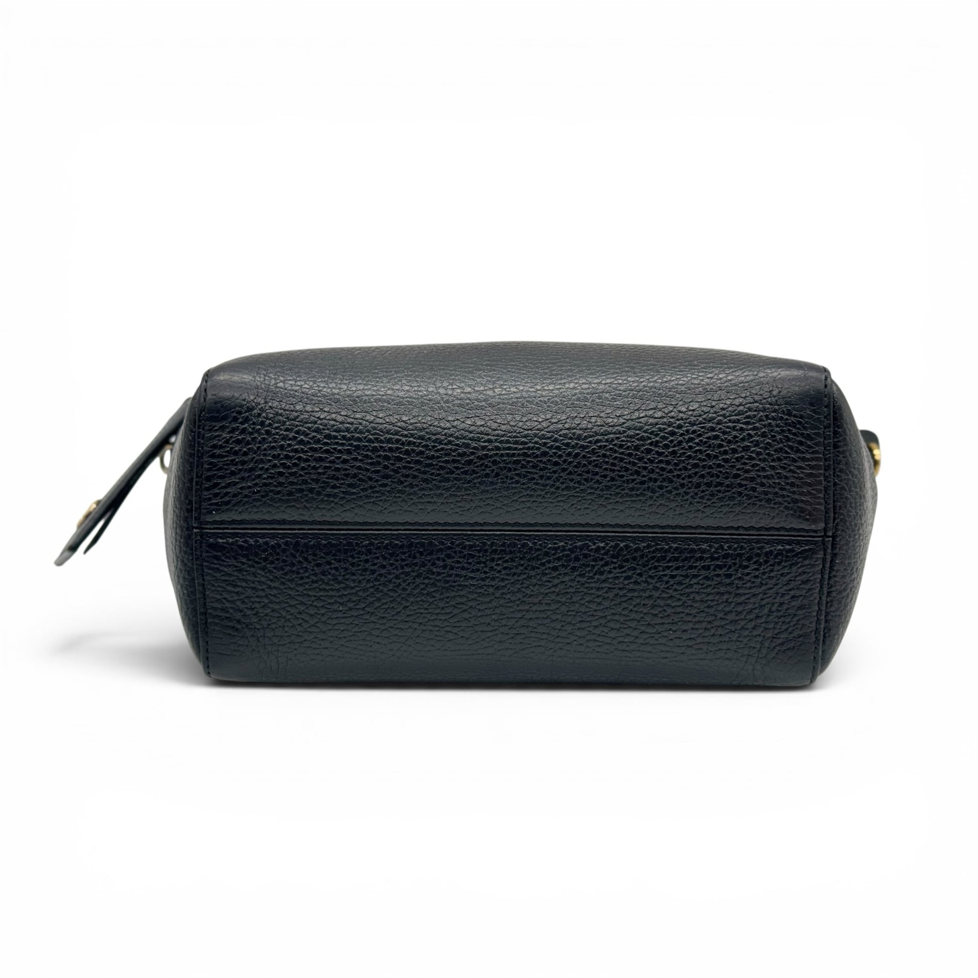 Base della borsa a mano Borse Vintage Gucci in pelle nera martellata con dettagli in metallo dorato