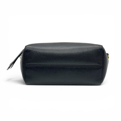 Base della borsa a mano Borse Vintage Gucci in pelle nera martellata con dettagli in metallo dorato