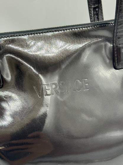 Borsa a mano Borse Vintage Gianni Versace in pelle verniciata nera con logo impresso e finitura lucida