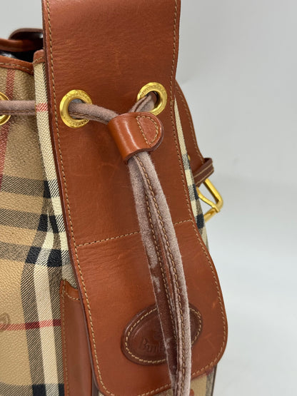 Borsa a secchiello Borse Vintage Burberrys in tessuto check beige con finiture in pelle marrone e dettagli dorati