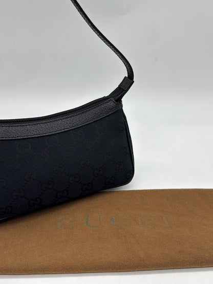 Borsa a spalla Borse Vintage Gucci in tessuto nero con monogramma tono su tono e dettagli in pelle