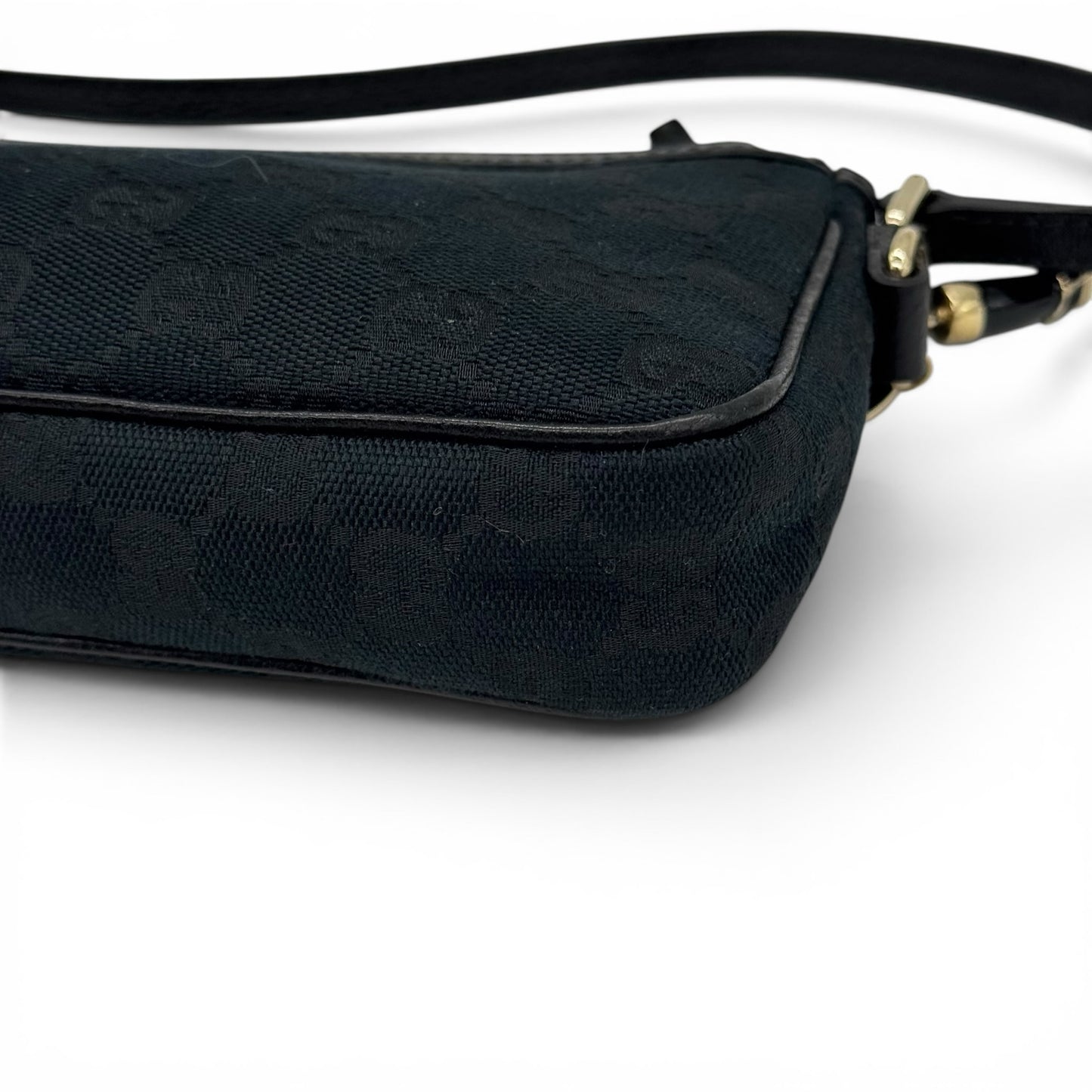 Borsa a spalla Borse Vintage Gucci in tessuto nero con monogramma tono su tono e dettagli in pelle