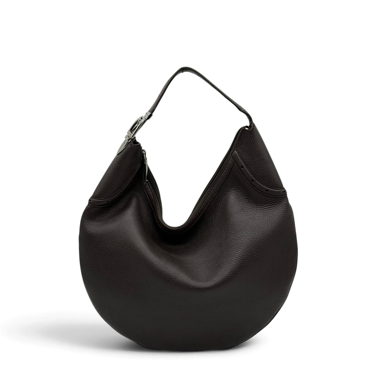 Borsa a spalla Borse Vintage a mezzaluna in pelle martellata marrone scuro con manico regolabile e dettagli metallici