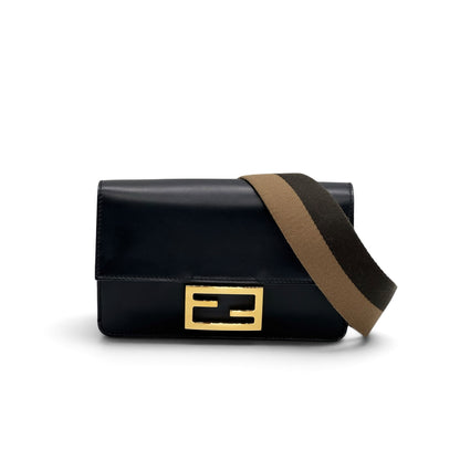 Borsa a tracolla Borse Vintage Fendi in pelle nera con logo FF dorato e tracolla in tessuto a contrasto