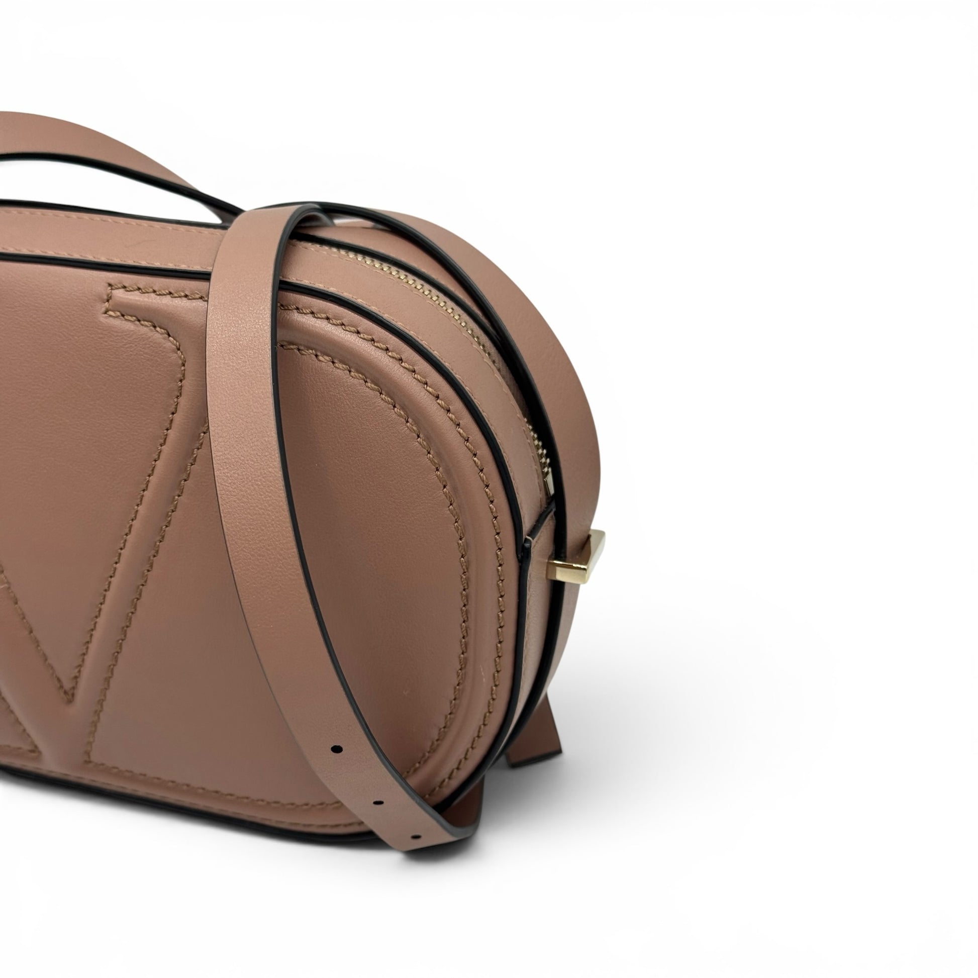 Borsa a tracolla Borse Vintage Valentino Garavani ovale in pelle color nude con logo V in rilievo e chiusura zip