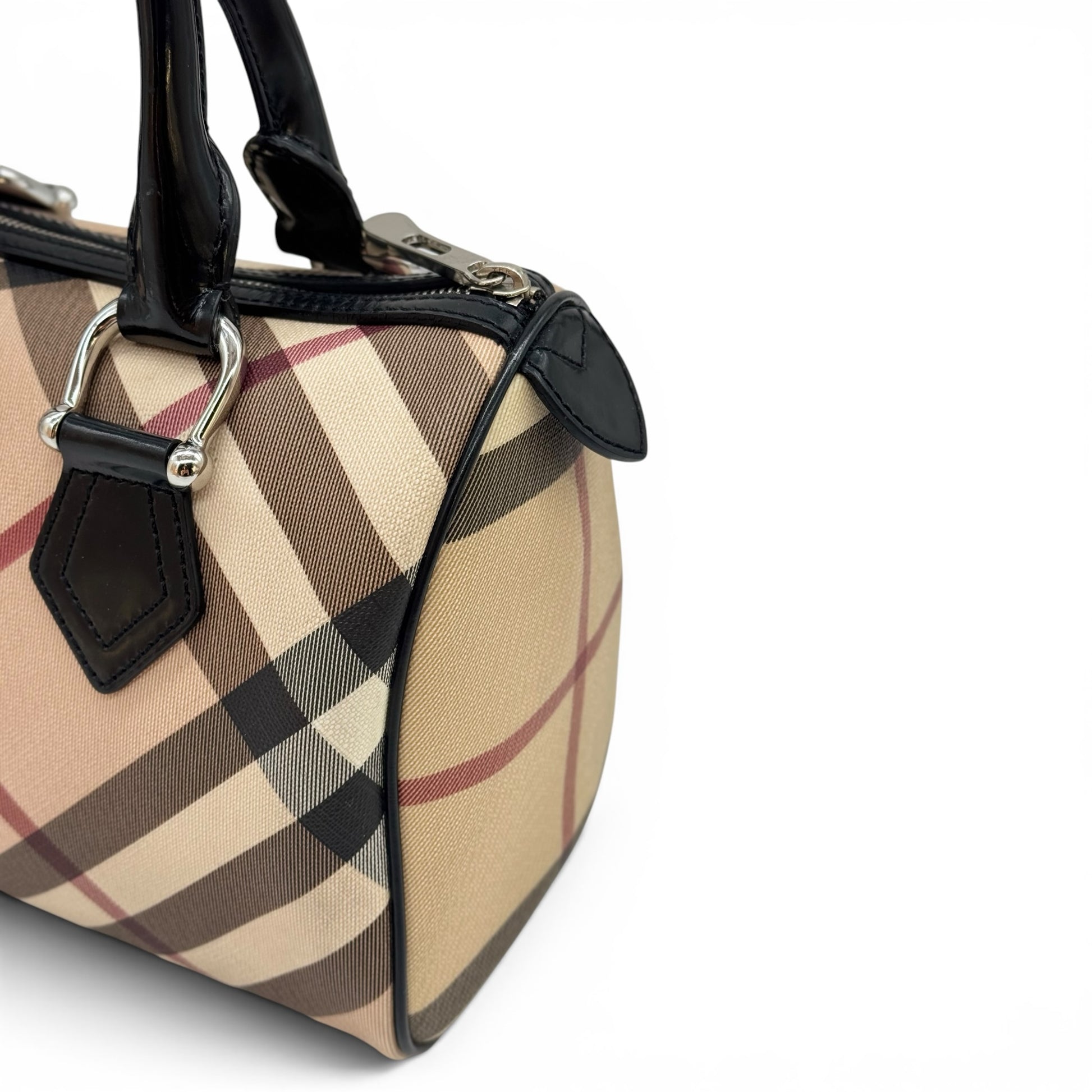Borsa a mano Borse Vintage Burberry Bowling con iconico motivo check beige e dettagli in vernice nera lucida