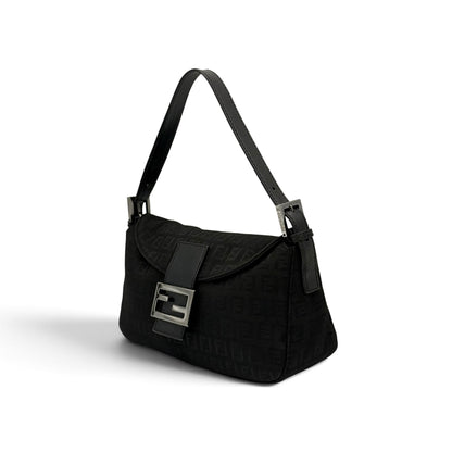 Borsa a spalla Borse Vintage FENDI Baguette nera in tessuto tecnico monogrammato con dettagli in pelle e fibbia logo