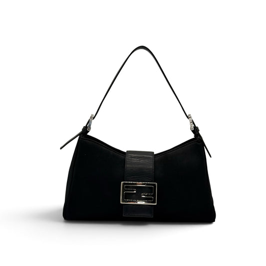 Borsa a spalla Borse Vintage Fendi nera in tessuto con dettagli in pelle e fibbia metallica frontale iconica