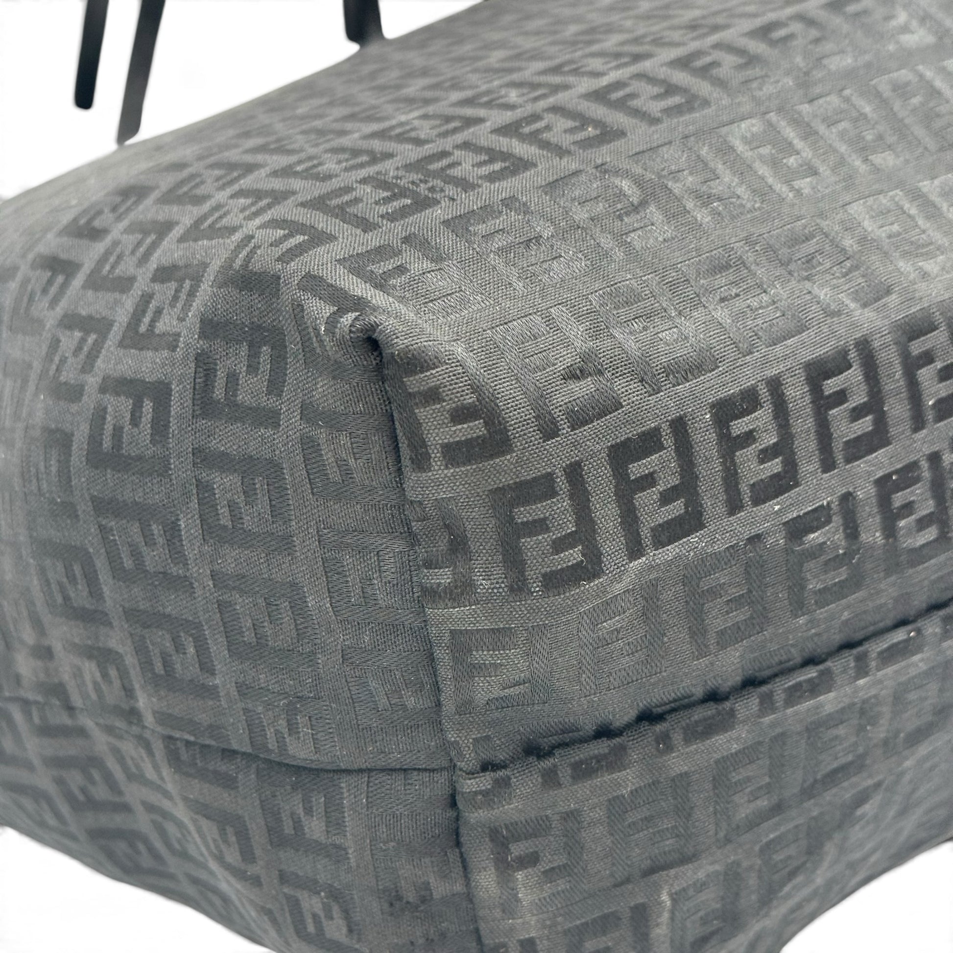 Borsa tote Borse Vintage Fendi in tessuto tecnico nero con iconico motivo FF jacquard all-over
