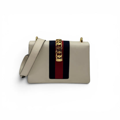 Borsa a tracolla Borse Vintage Gucci Sylvie in pelle bianca con nastro Web blu e rosso e catena dorata