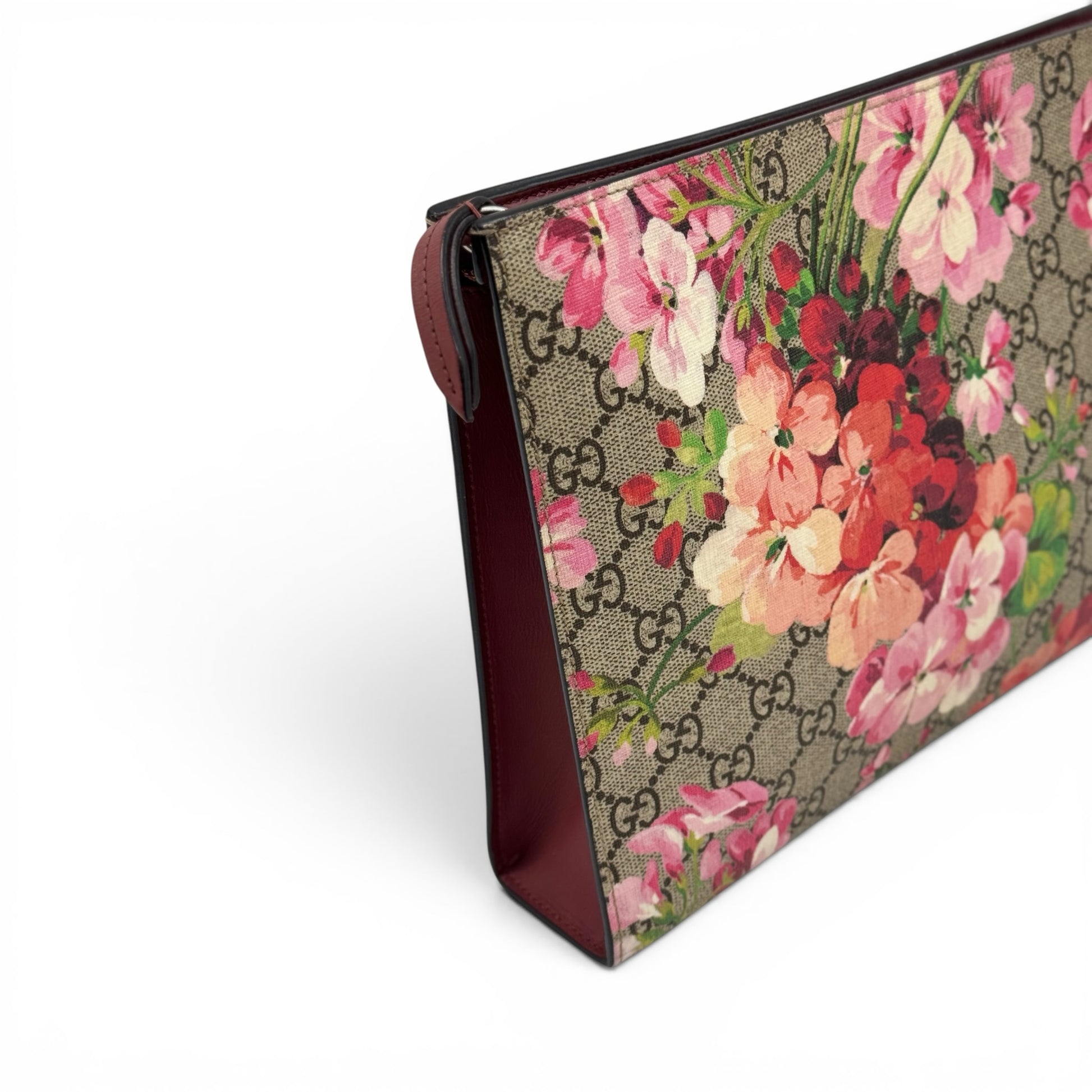 Pochette Borse Vintage Gucci in tela GG Supreme con stampa floreale rosa e dettagli in pelle bordeaux