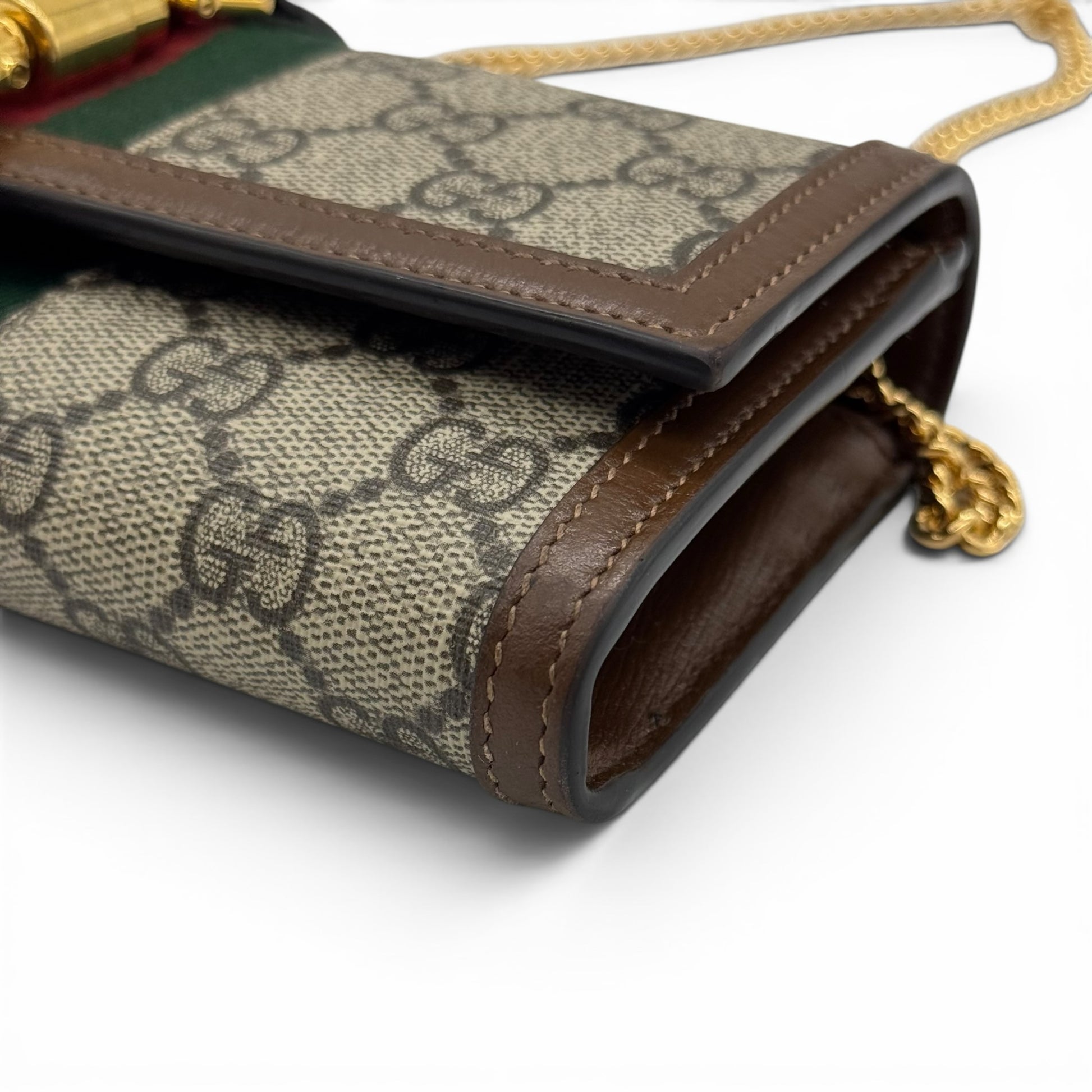 Portafoglio a tracolla Borse Vintage Gucci Jackie in tela GG Supreme con nastro Web, finiture in pelle e catena oro