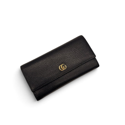 Portafoglio lungo Borse Vintage in pelle nera martellata con logo Gucci metallico dorato e chiusura a pressione