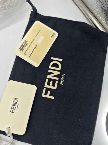 Sacchetto antipolvere nero Borse Vintage con logo Fendi Roma dorato e cartellini di autenticità originali