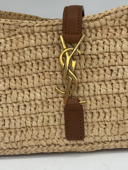 Borsa a spalla Borse Vintage Saint Laurent in rafia intrecciata beige con dettagli in pelle cuoio e logo YSL dorato